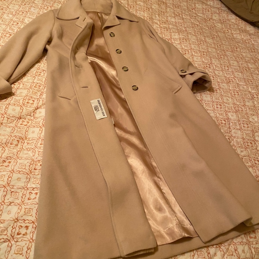 100% Cashmere coat